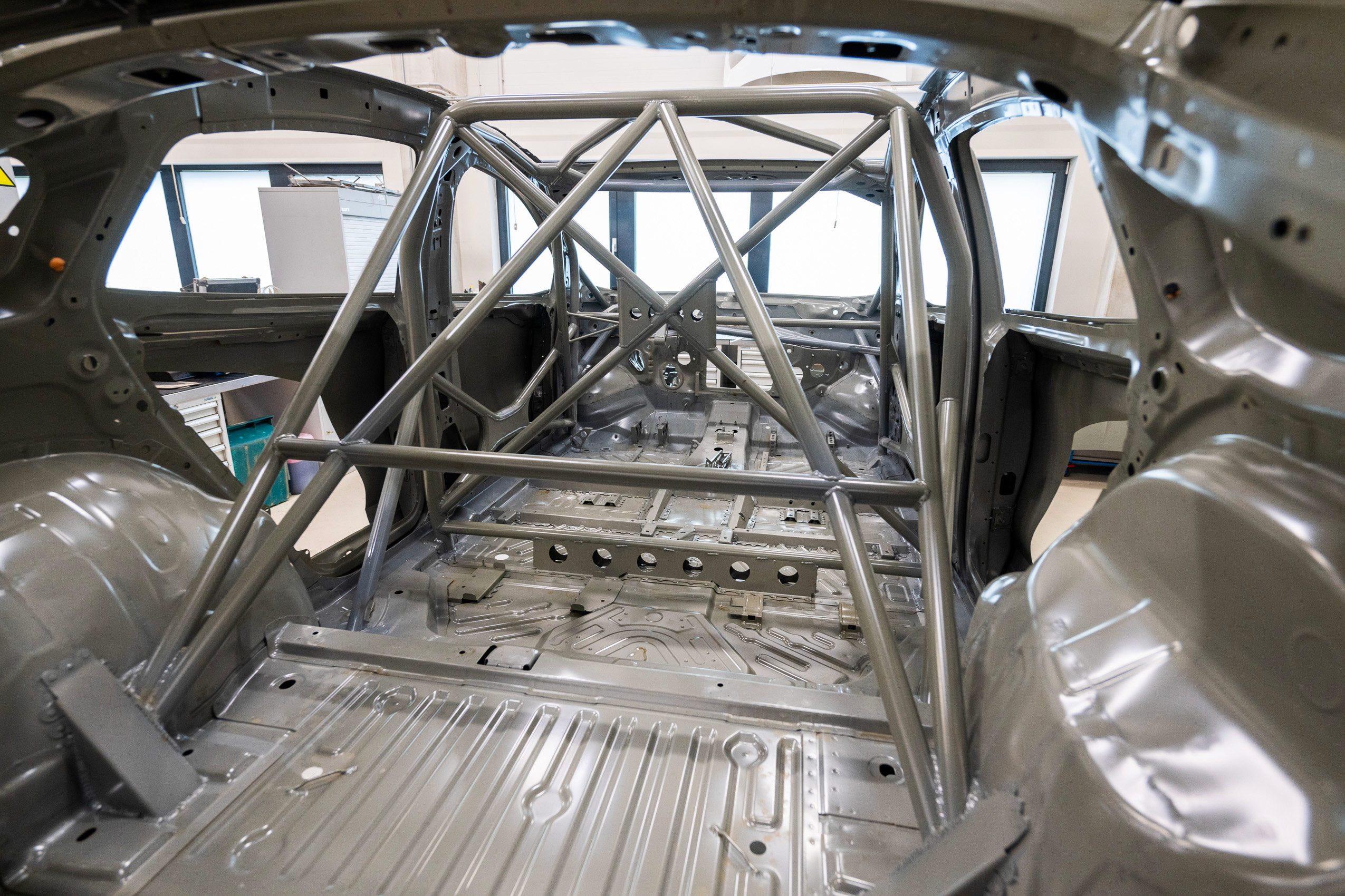 Competition-inspired technology | Škoda Enyaq RS Race